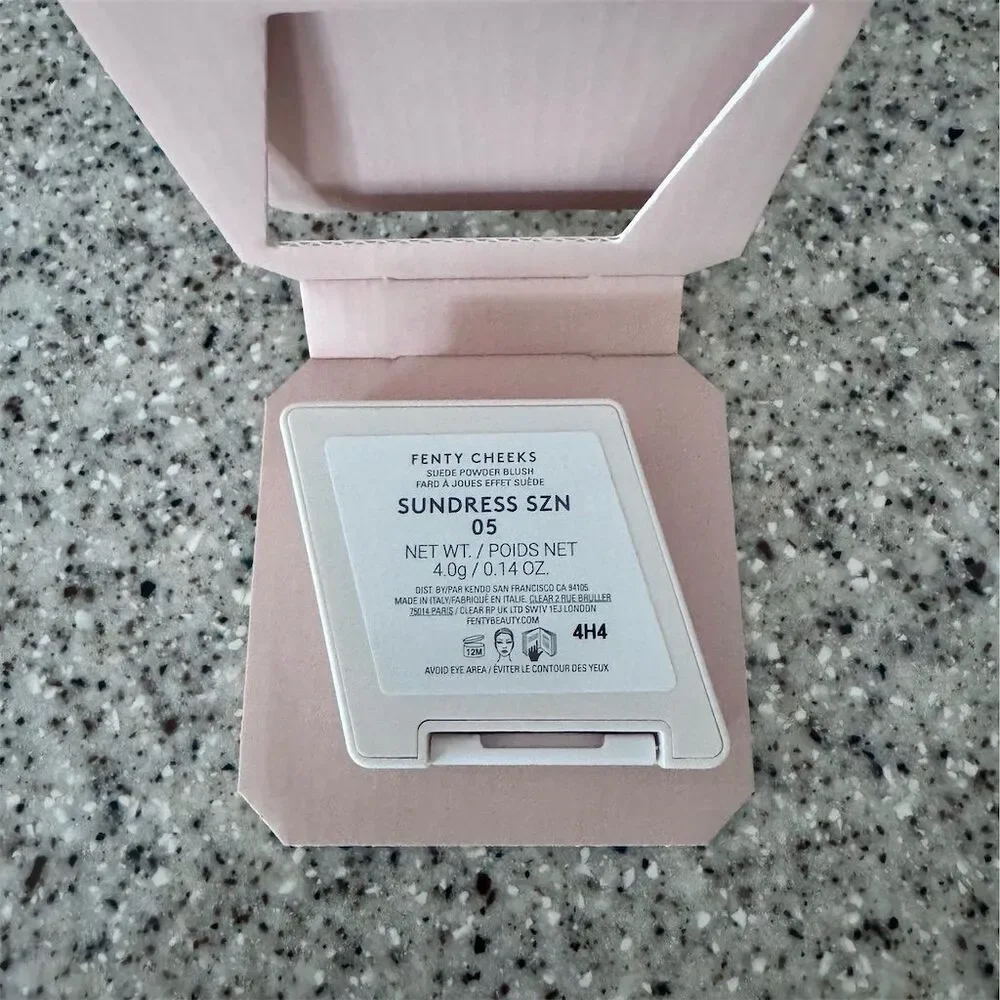 Fenty Beauty Cheeks Suede‎ Powder Blush Sundress SZN Matte Finish